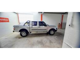 FORD - RANGER - 2010/2011 - Prata - R$ 77.900,00