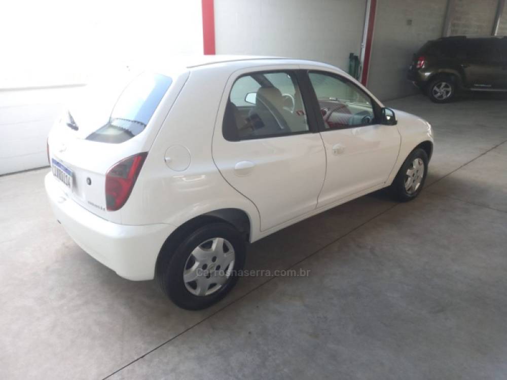 CHEVROLET - CELTA - 2014/2015 - Branca - R$ 35.900,00