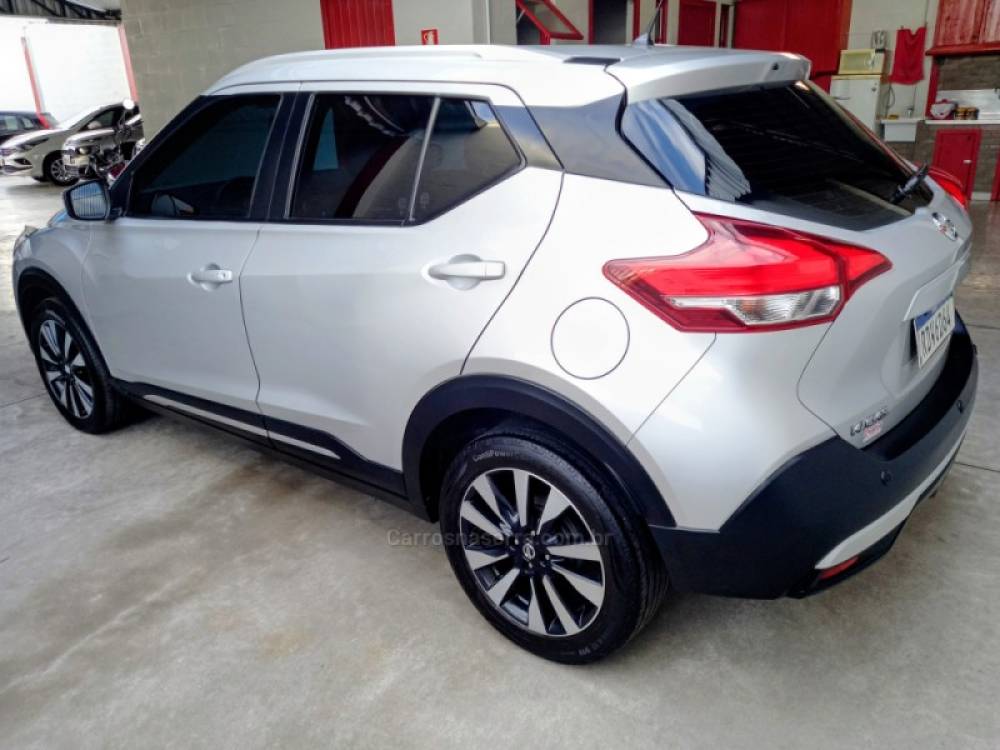 NISSAN - KICKS - 2019/2020 - Prata - R$ 84.900,00