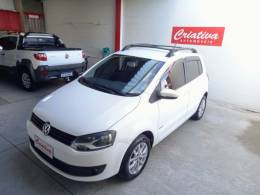 VOLKSWAGEN - FOX - 2013/2014 - Branca - R$ 42.000,00
