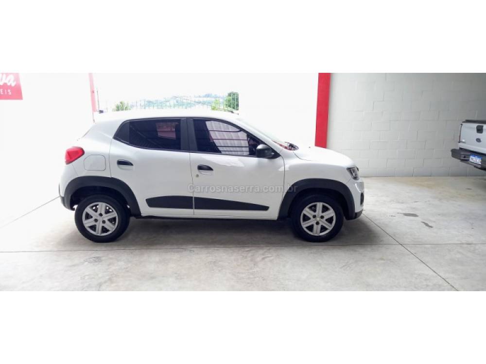 RENAULT - KWID - 2019/2020 - Branca - R$ 42.900,00