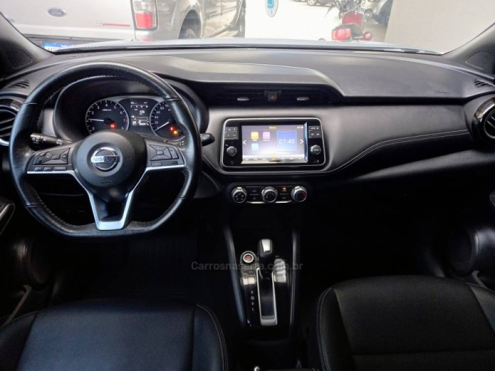 NISSAN - KICKS - 2019/2020 - Prata - R$ 84.900,00