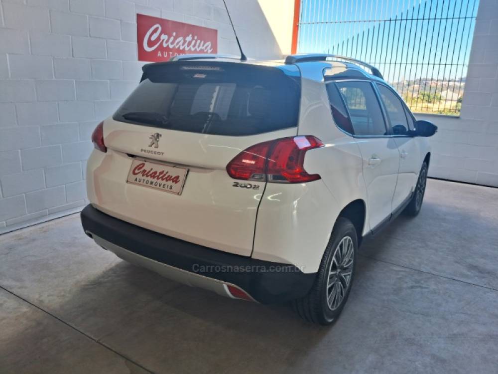 PEUGEOT - 2008 - 2018/2019 - Branca - R$ 59.900,00