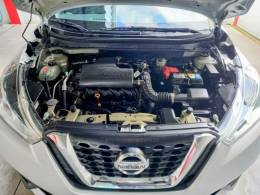 NISSAN - KICKS - 2019/2020 - Prata - R$ 84.900,00
