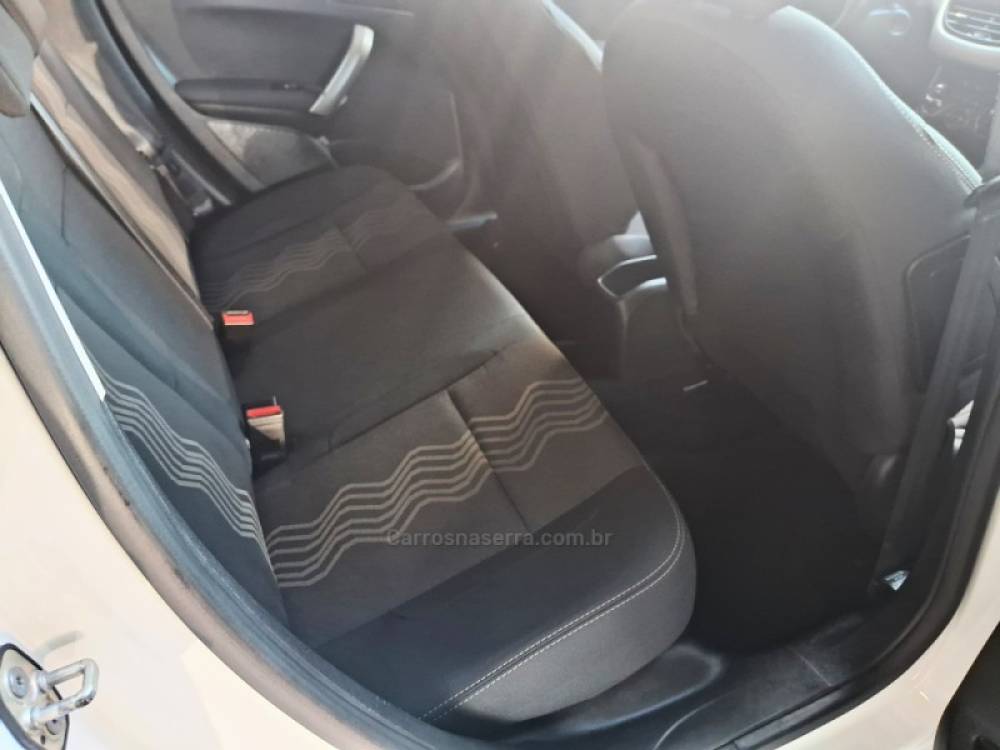PEUGEOT - 2008 - 2018/2019 - Branca - R$ 59.900,00