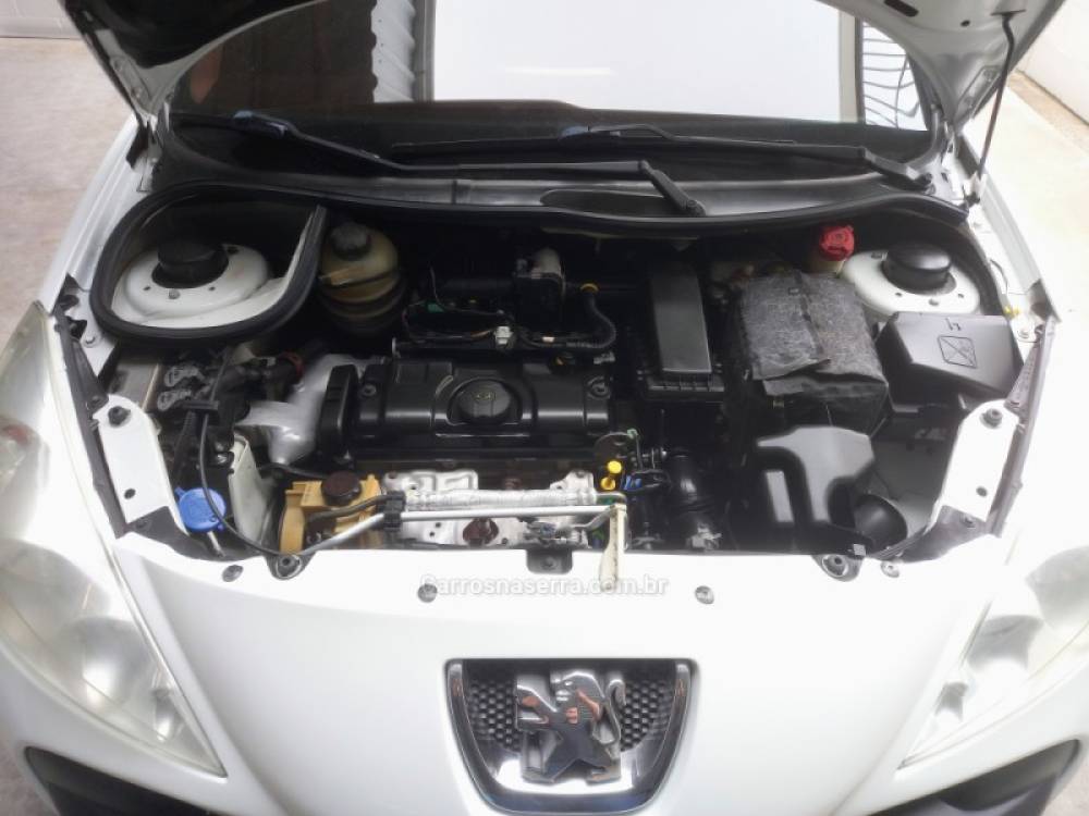 PEUGEOT - 207 - 2012/2013 - Branca - R$ 24.900,00