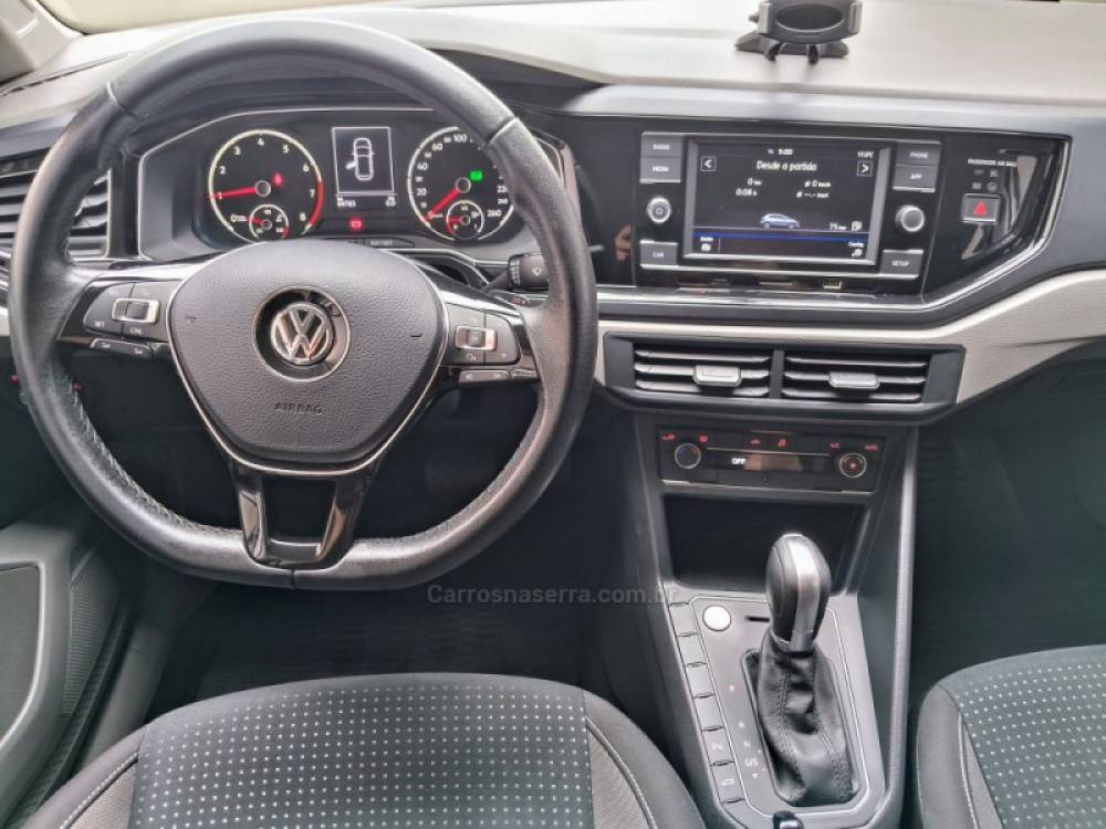 VOLKSWAGEN - POLO - 2018/2019 - Branca - R$ 77.900,00