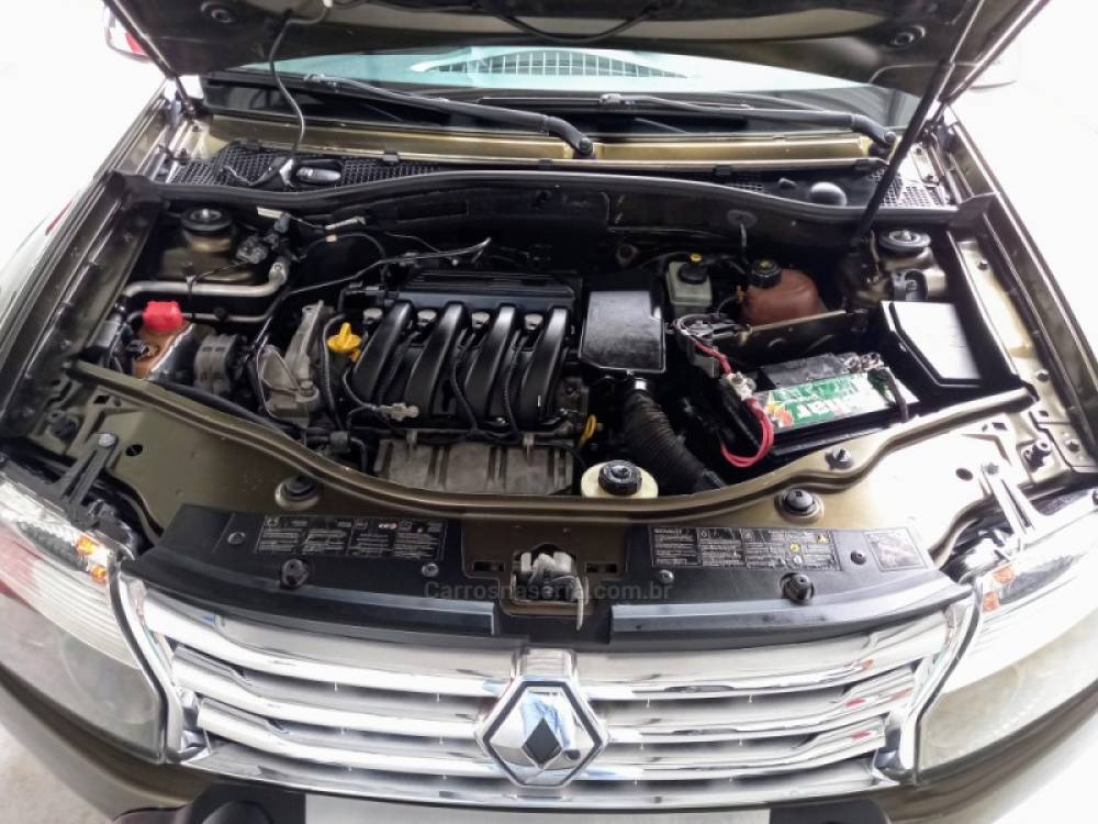 RENAULT - DUSTER - 2013/2013 - Verde - R$ 52.900,00