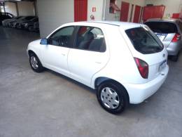 CHEVROLET - CELTA - 2014/2015 - Branca - R$ 35.900,00