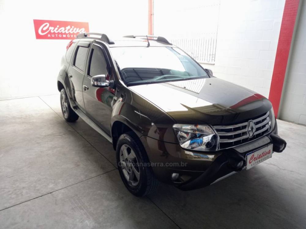 RENAULT - DUSTER - 2013/2013 - Verde - R$ 52.900,00