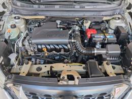 NISSAN - KICKS - 2017/2018 - Prata - R$ 79.890,00