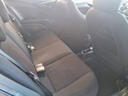 FIAT - CRONOS - 2022/2023 - Branca - R$ 85.900,00